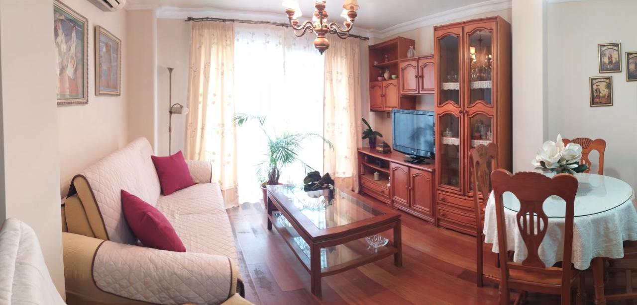 Ferienwohnung Apartamento Rozamar Torre Del Mar Exterior foto